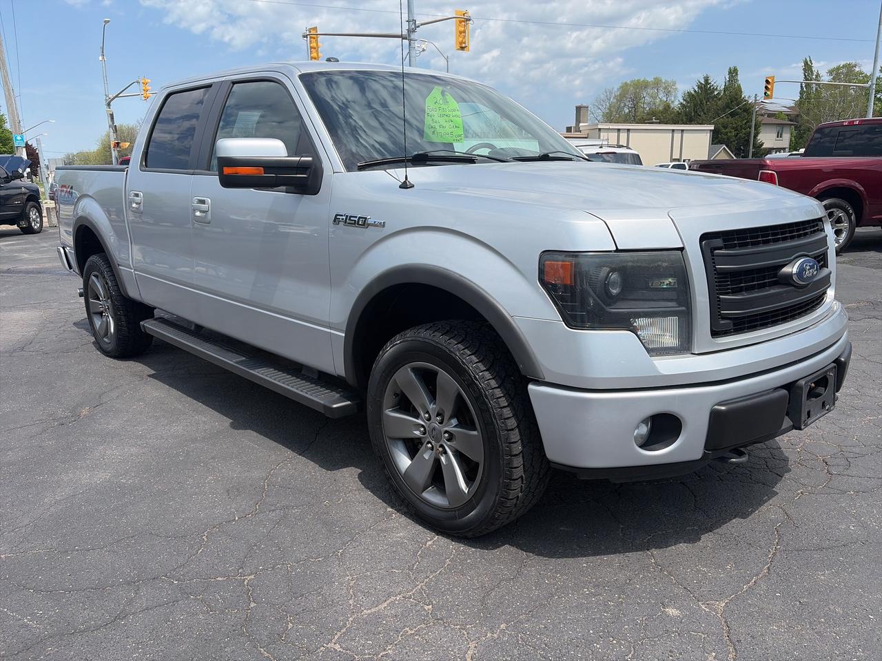 2014 Ford F-150 XLT-4X4-LEATHER-5.0L-V8 Photo