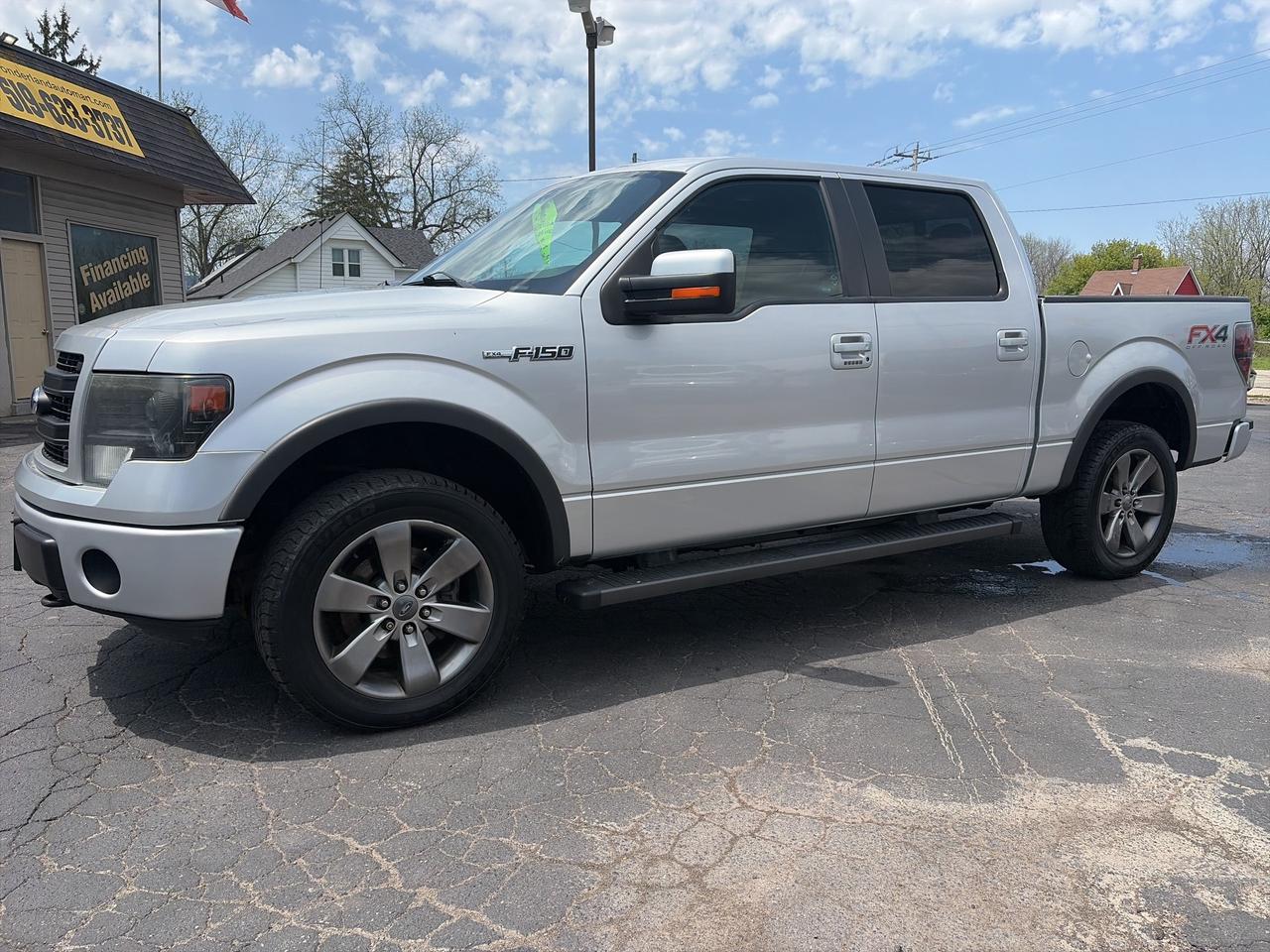 2014 Ford F-150 XLT-4X4-LEATHER-5.0L-V8 Photo