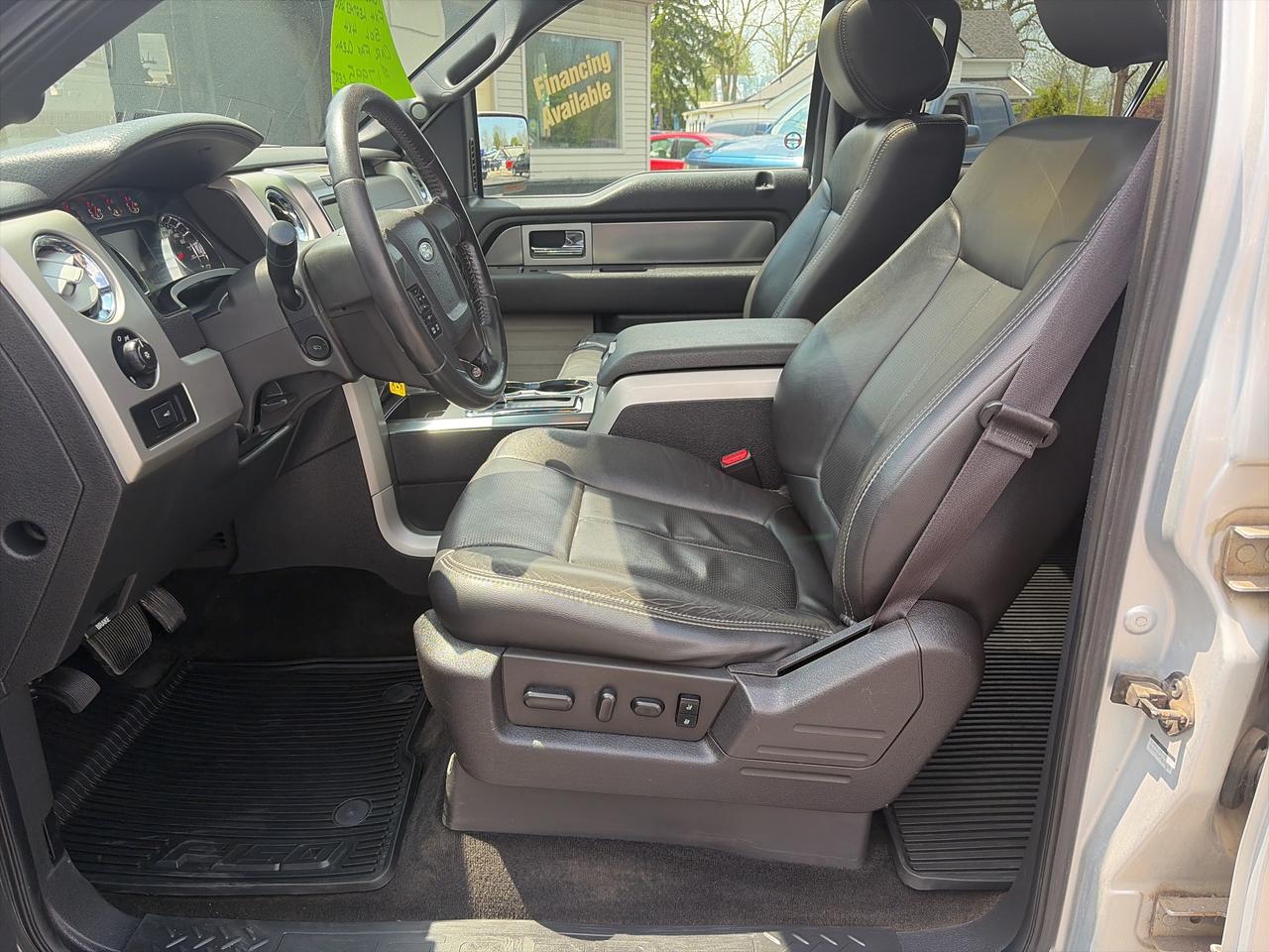 2014 Ford F-150 XLT-4X4-LEATHER-5.0L-V8 Photo