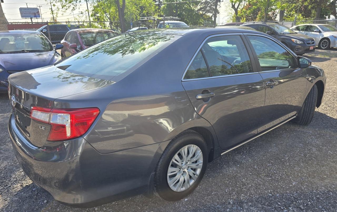 2014 Toyota Camry LE Photo