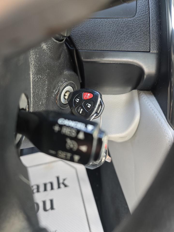 2014 Toyota Camry LE Photo