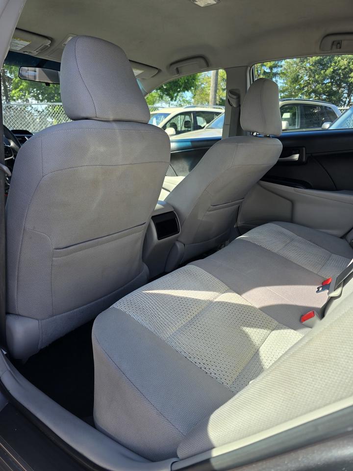 2014 Toyota Camry LE Photo