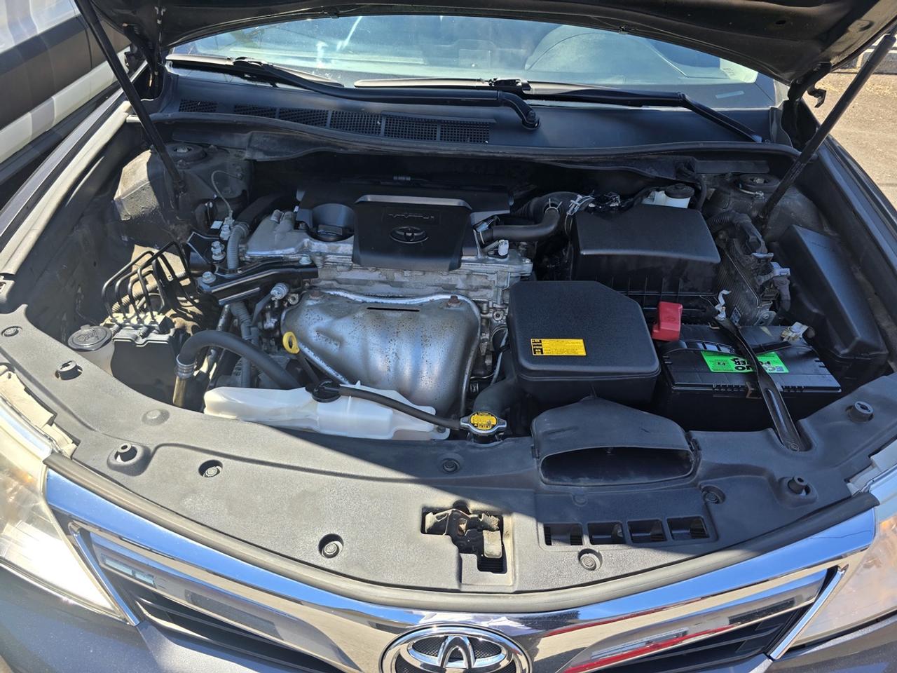 2014 Toyota Camry LE Photo