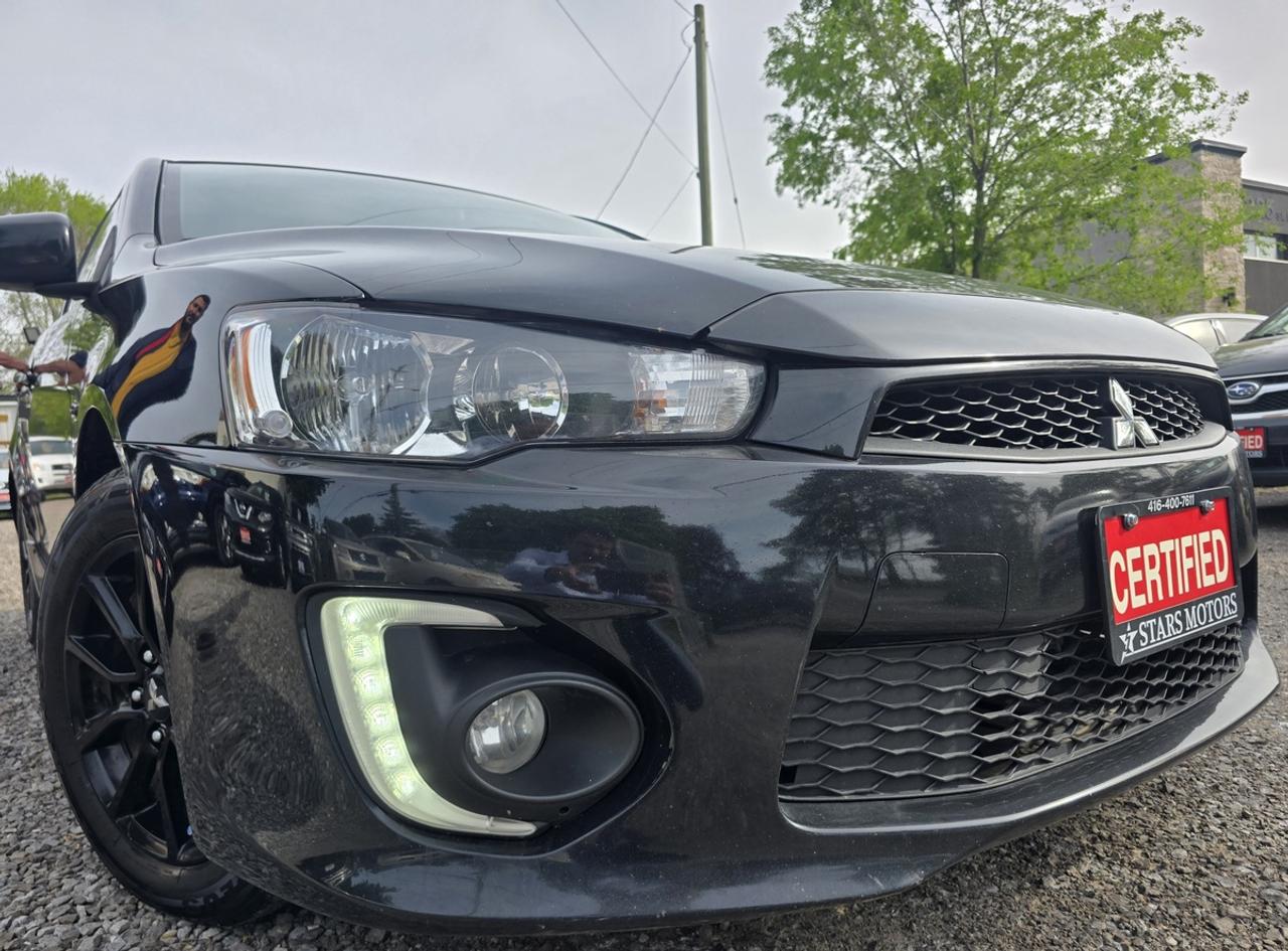 2017 Mitsubishi Lancer ES Photo