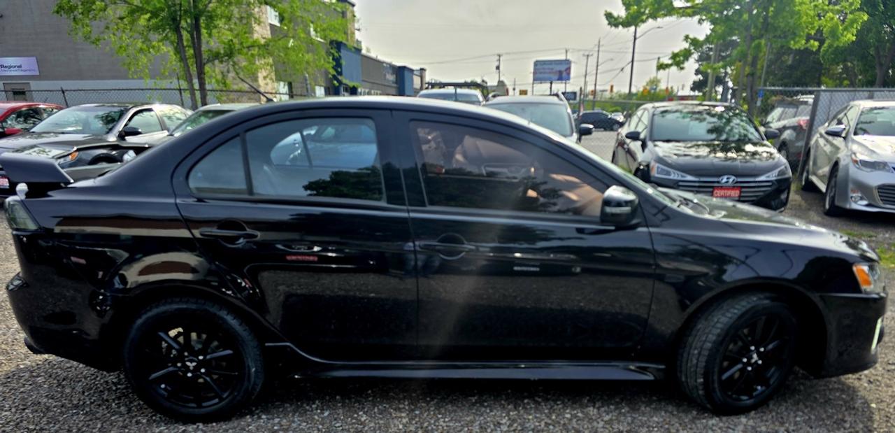 2017 Mitsubishi Lancer ES Photo