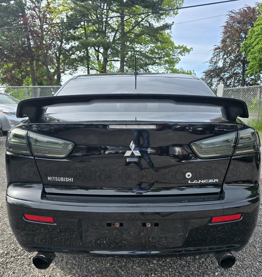 2017 Mitsubishi Lancer ES Photo
