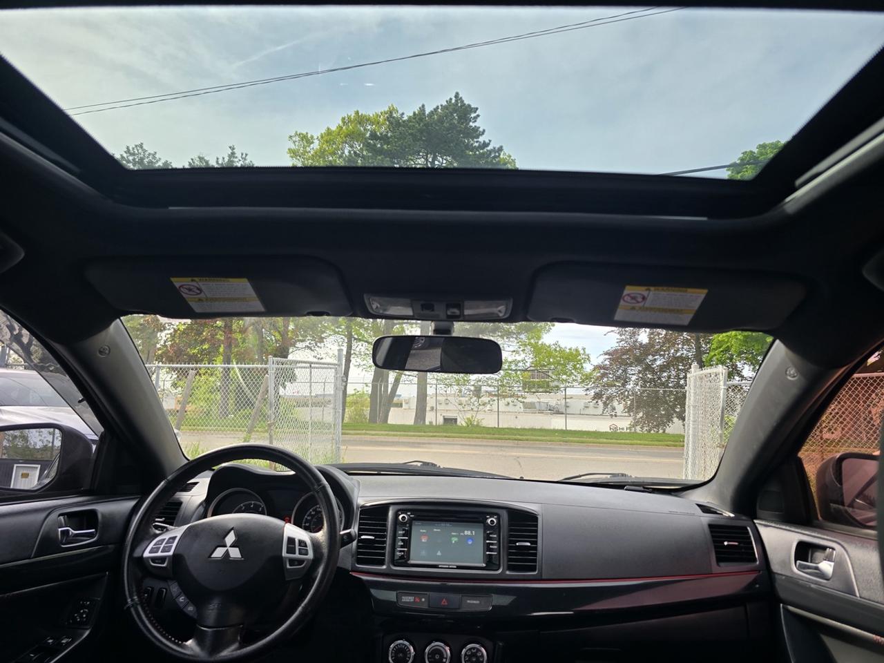 2017 Mitsubishi Lancer ES Photo