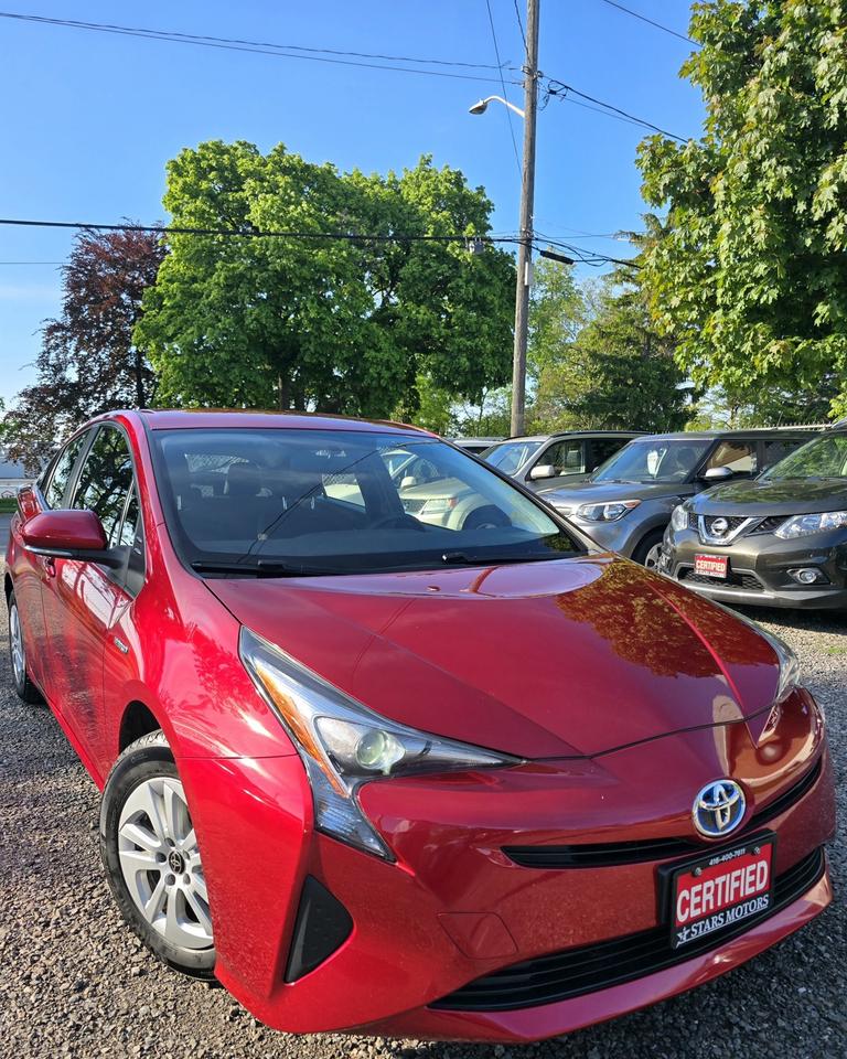 2016 Toyota Prius Hybrid Photo