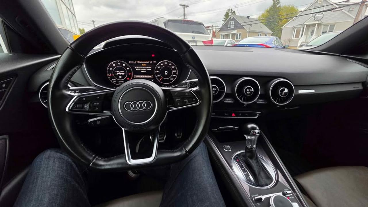 2017 Audi TT QUATTRO Photo