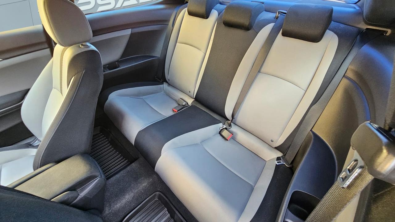 2016 Honda Civic LX Photo