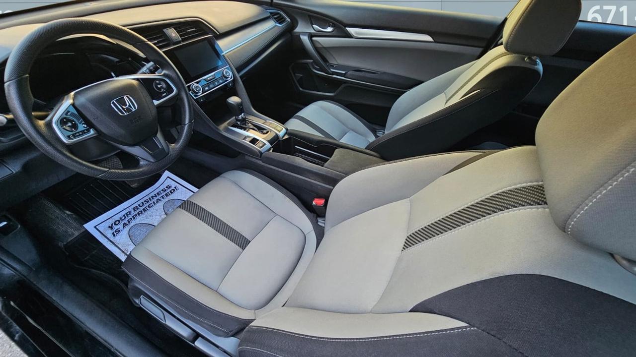 2016 Honda Civic LX Photo