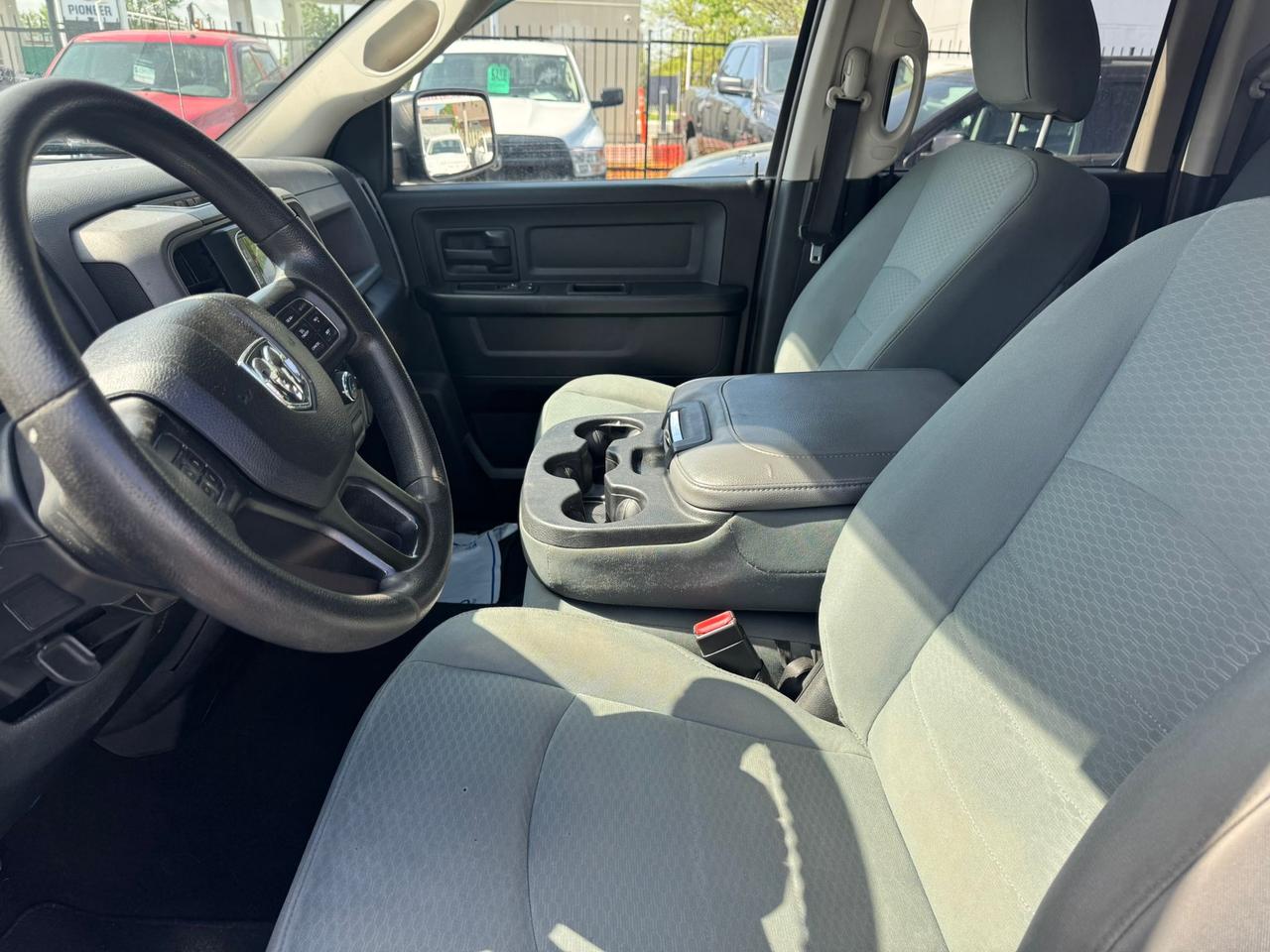 2017 RAM 1500 ST Photo