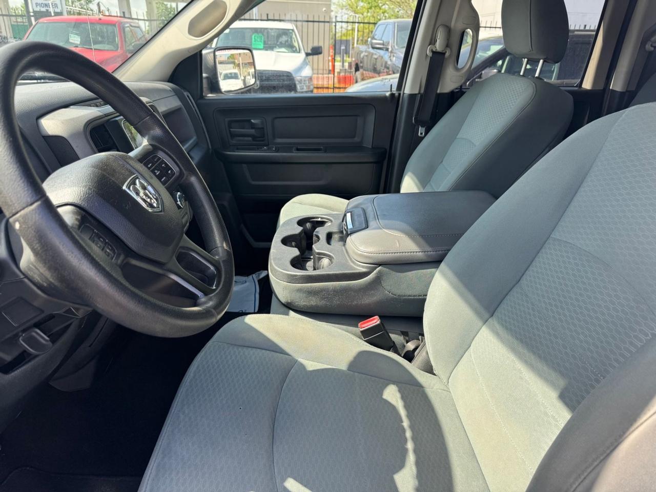 2017 RAM 1500 ST Photo