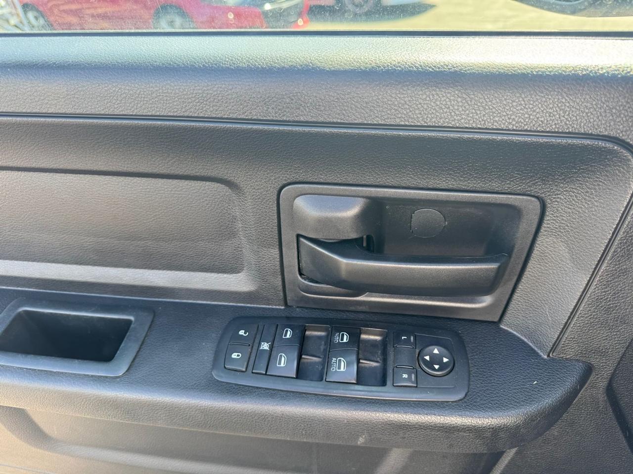 2017 RAM 1500 ST Photo