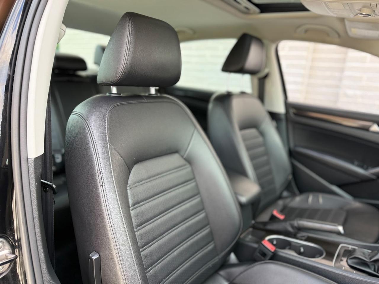 2014 Volkswagen Passat COMFORTLINE Photo