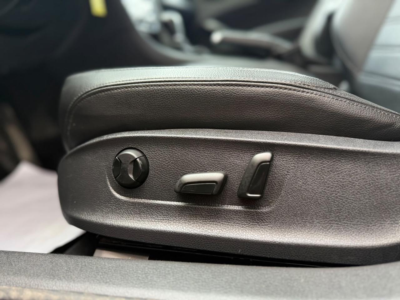 2014 Volkswagen Passat COMFORTLINE Photo