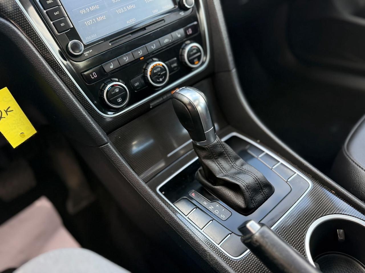 2014 Volkswagen Passat COMFORTLINE Photo