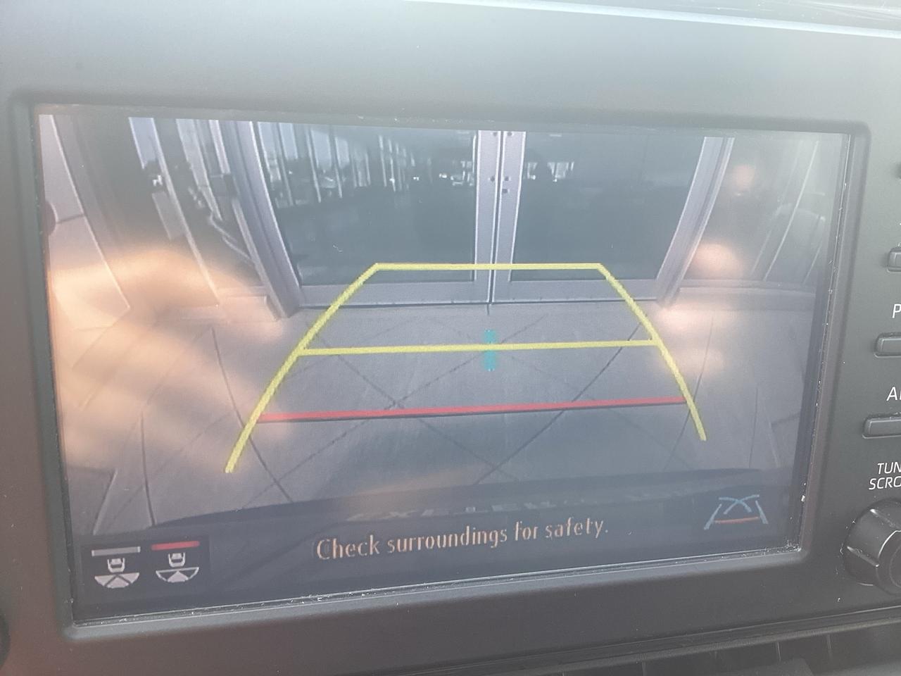 2021 Toyota RAV4 LE AWD Photo
