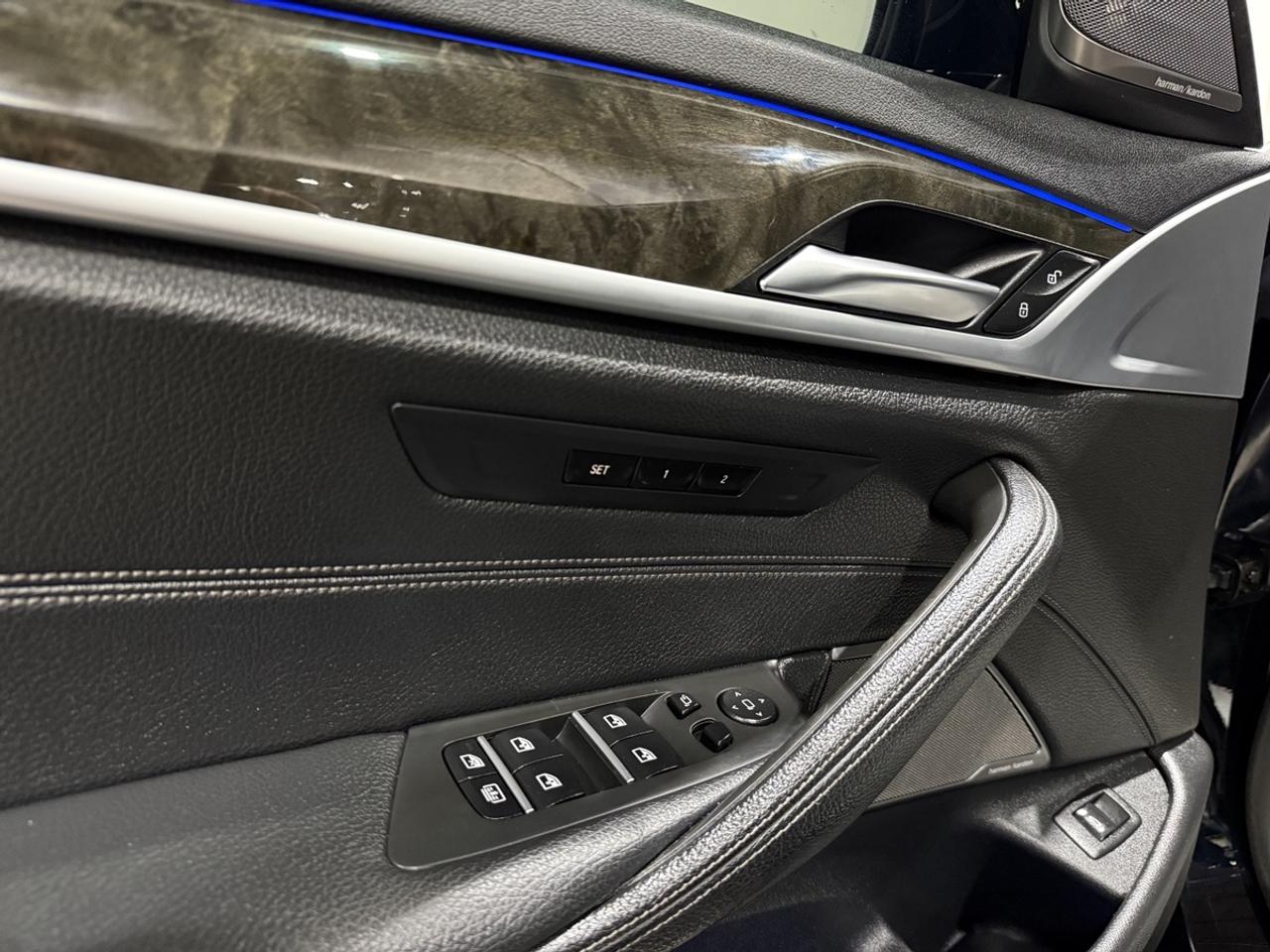 2020 BMW 5-Series 530i xDrive M-Sport|Prem. Enhanced Pkg|HUD|HK Au Photo