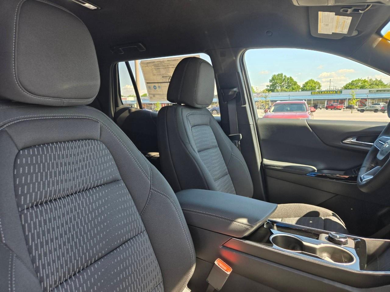 2026 Chevrolet Equinox AWD LT Photo
