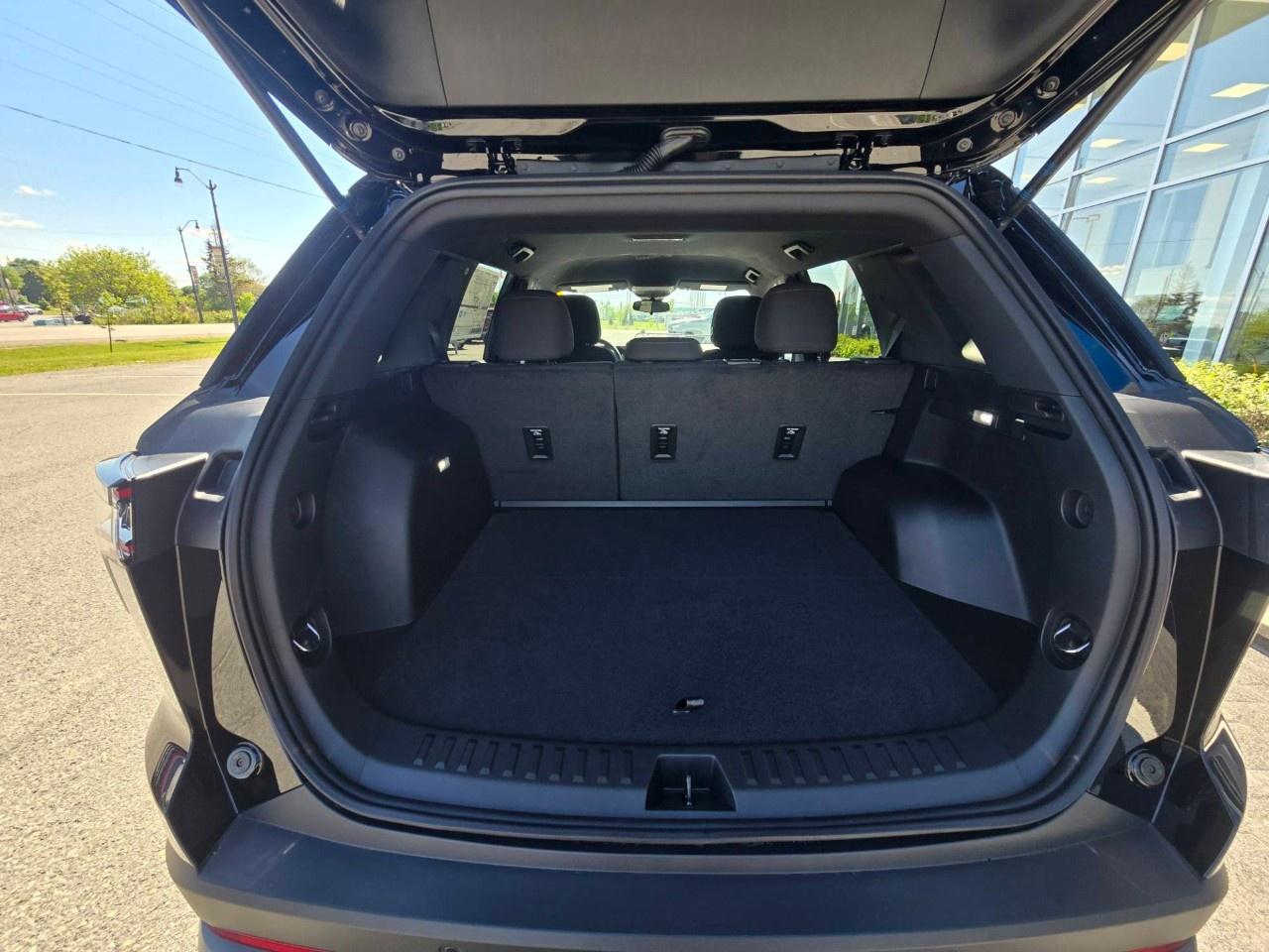 2026 Chevrolet Equinox AWD LT Photo