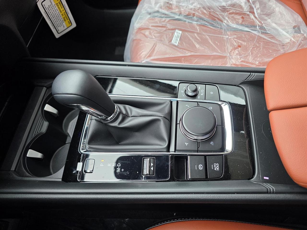2025 Mazda CX-50 CPO 3.95% LOW LOW KM MERIDIAN EDITION Photo