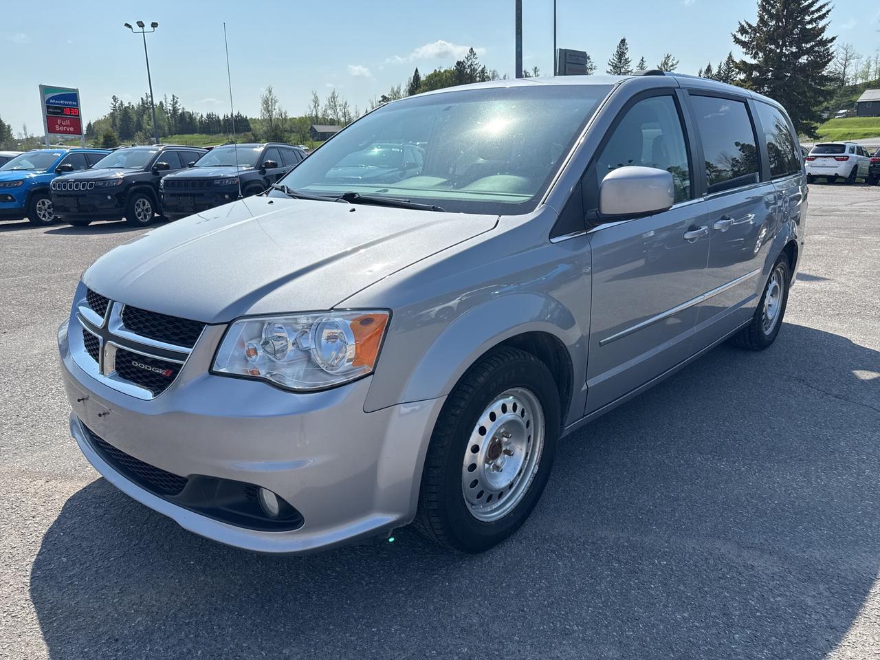 2014 Dodge Grand Caravan Crew - cruise control
