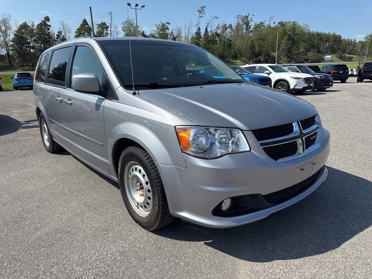 2014 Dodge Grand Caravan Crew Photo