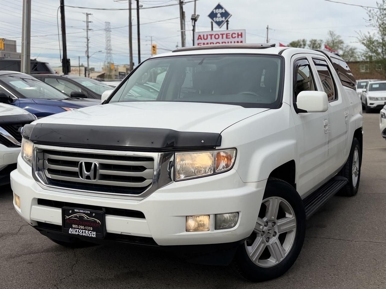 2014 Honda Ridgeline RTL w/ Leather and Navigation 1