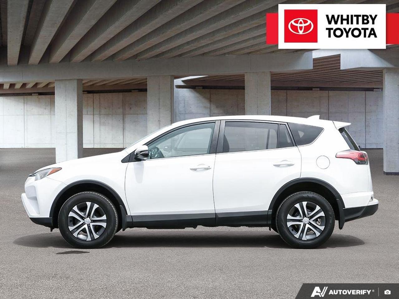 2016 Toyota RAV4 LE 2.5L Photo
