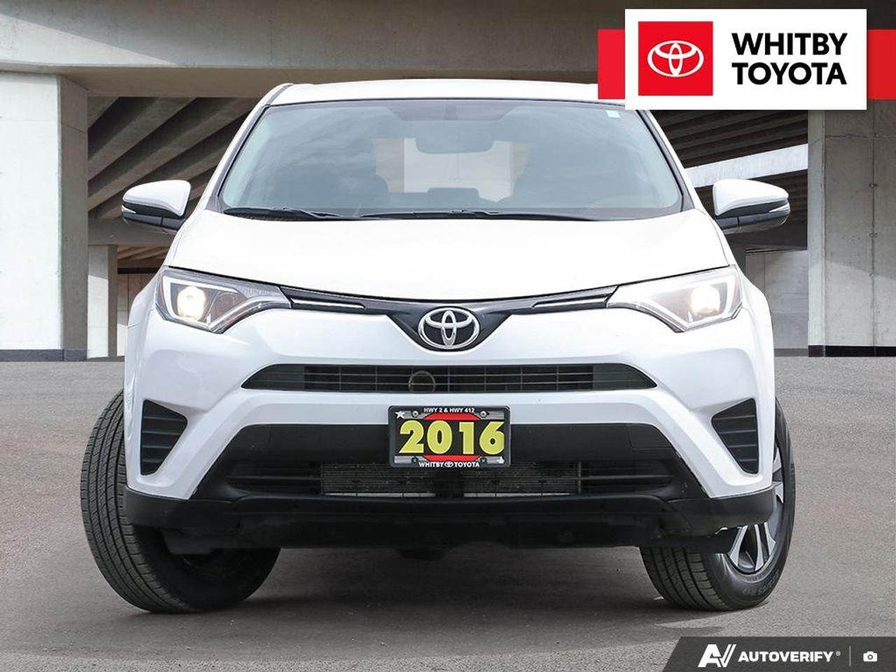 2016 Toyota RAV4 LE 2.5L Photo2