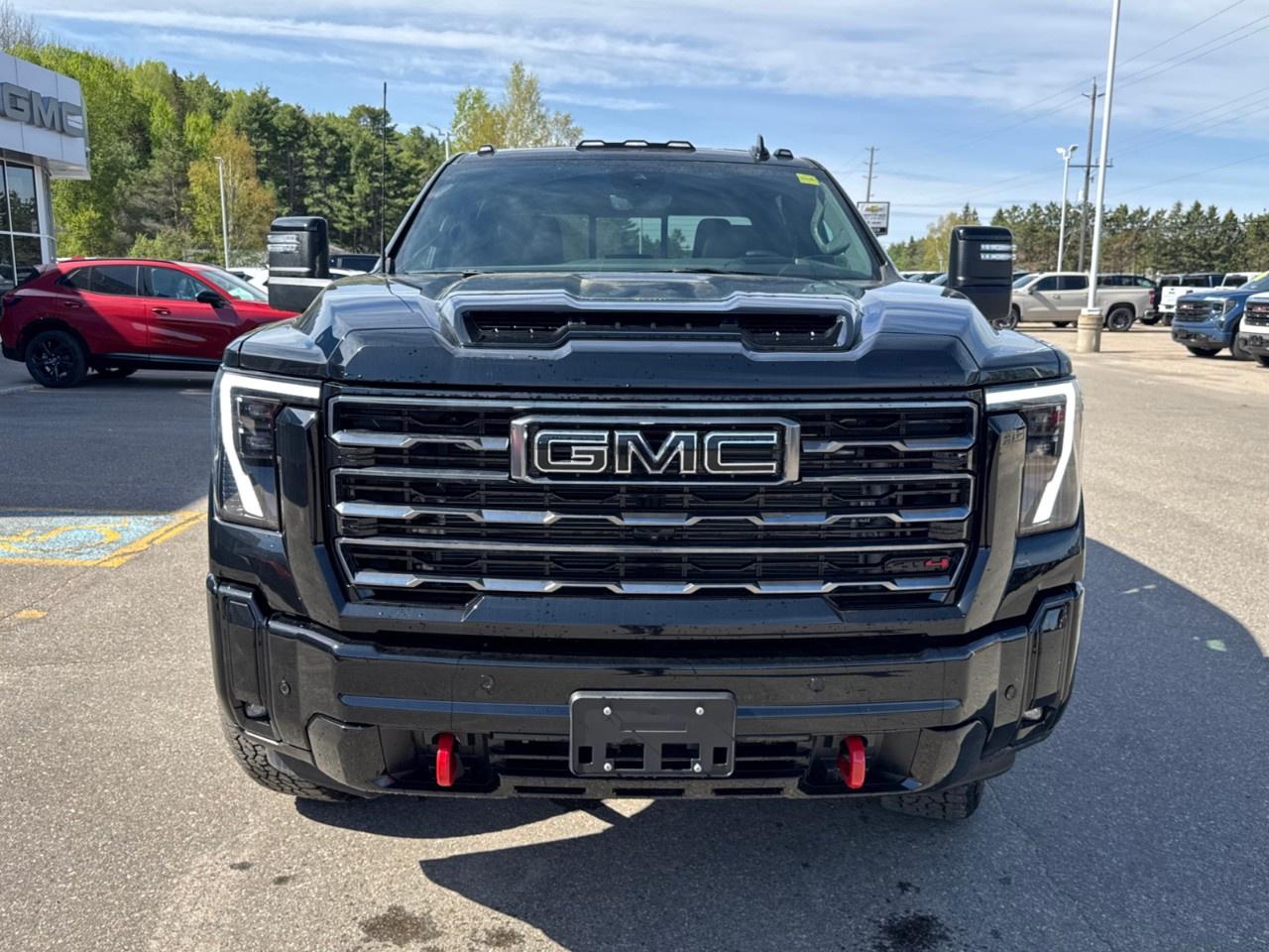2026 GMC SIERRA 2500HD Crew Cab Standard Box 4-Wheel Drive AT4 Photo
