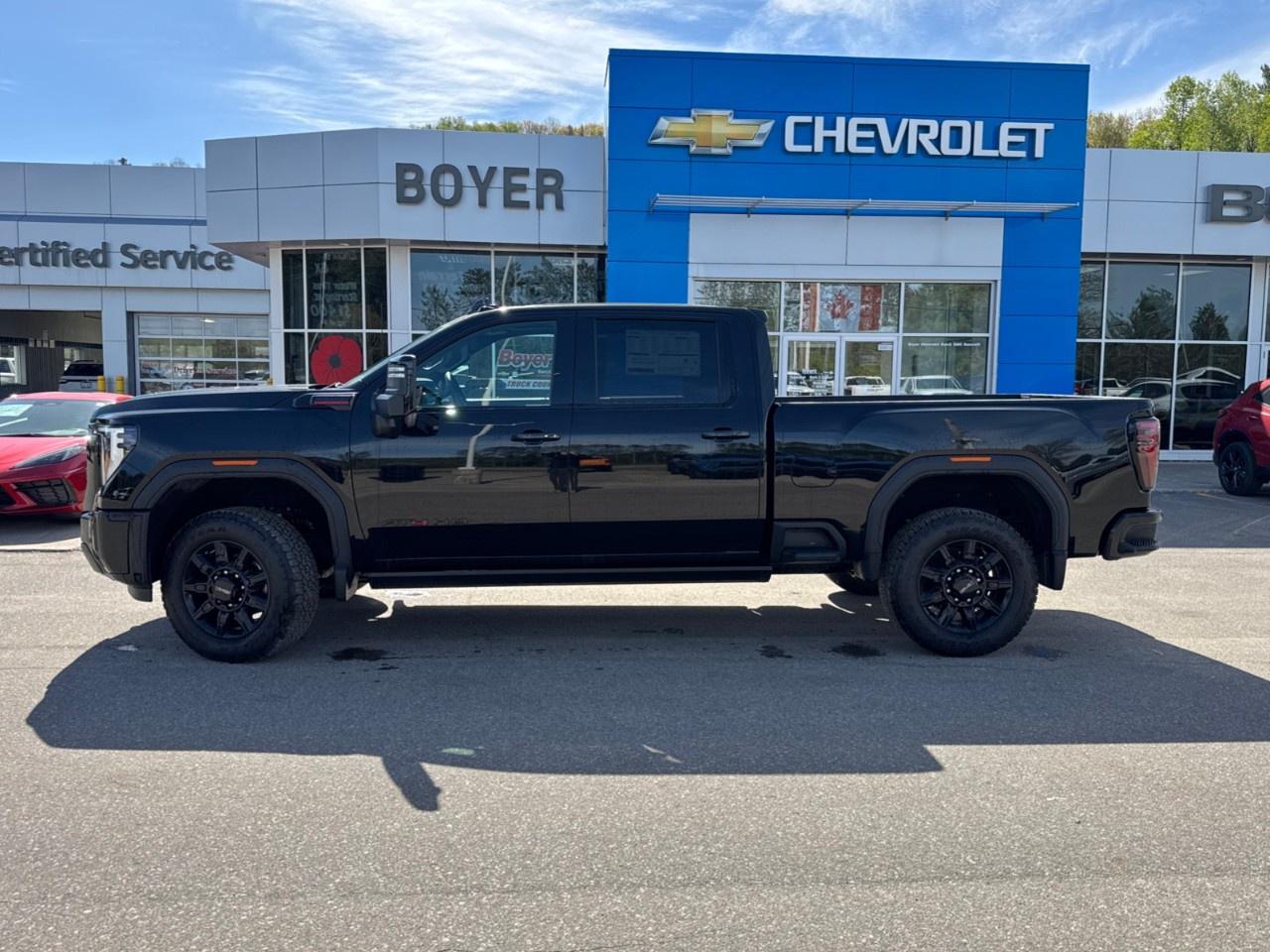 2026 GMC SIERRA 2500HD Crew Cab Standard Box 4-Wheel Drive AT4 Photo