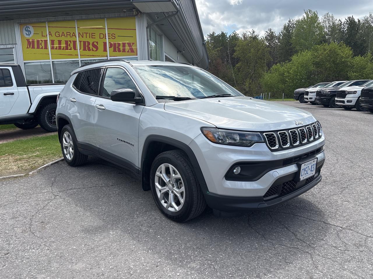 2024 Jeep Compass NORTH Photo0