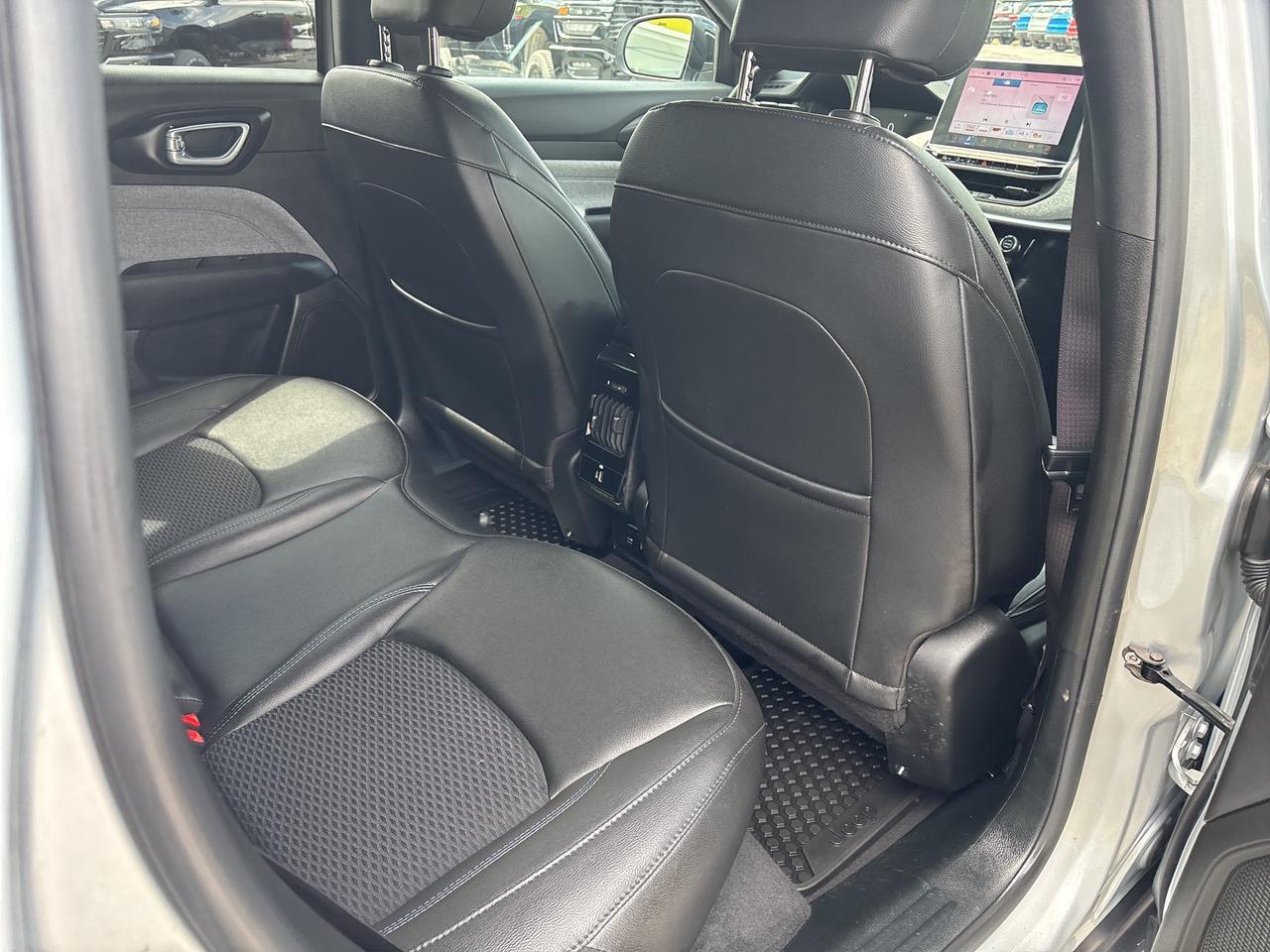 2024 Jeep Compass NORTH Photo