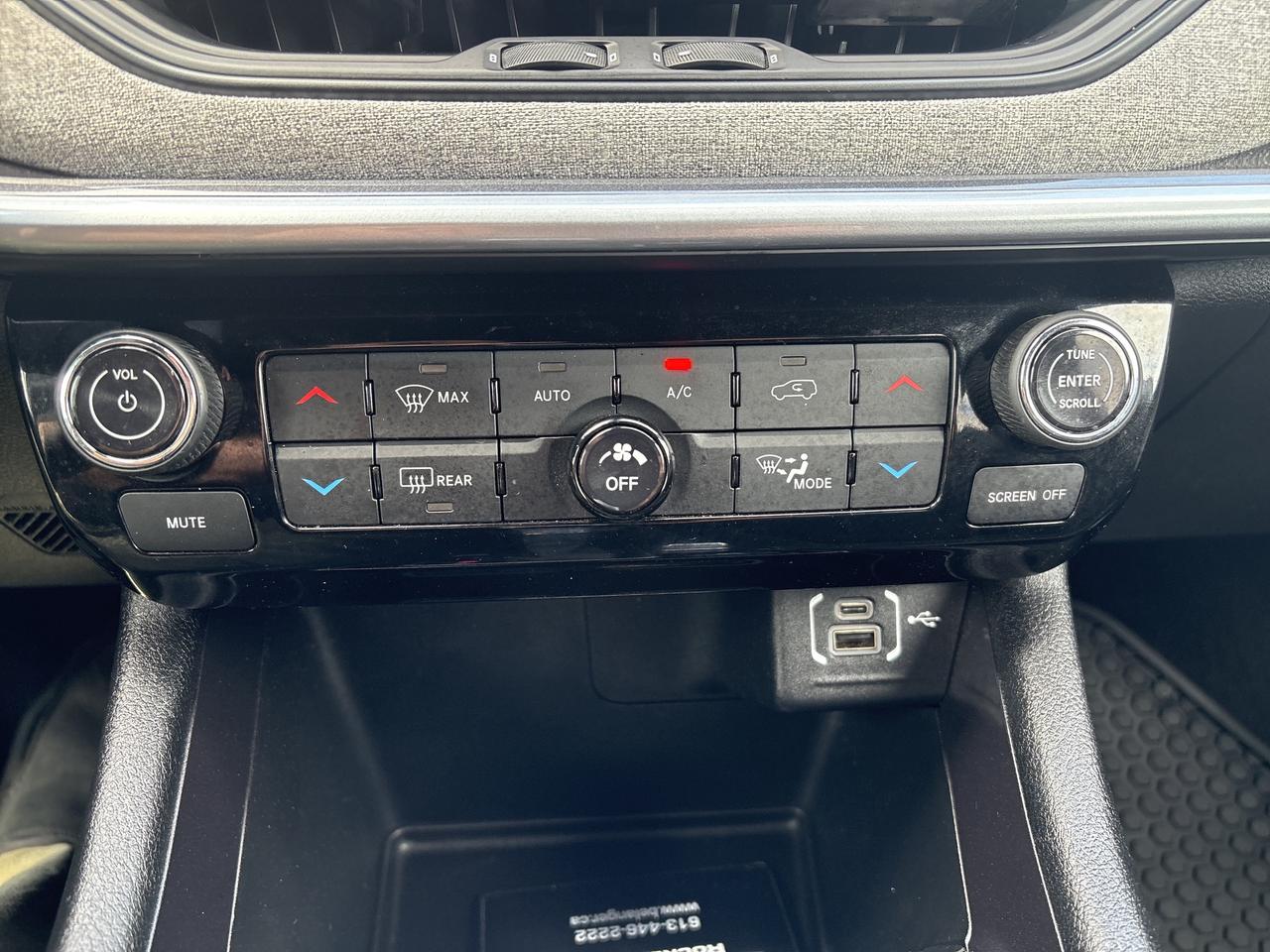 2024 Jeep Compass NORTH Photo