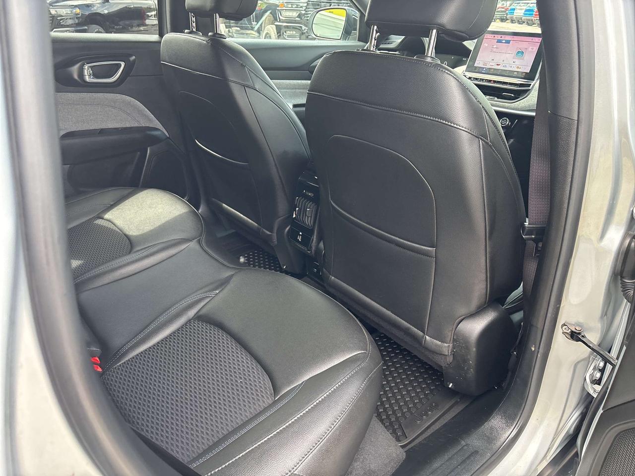 2024 Jeep Compass NORTH Photo