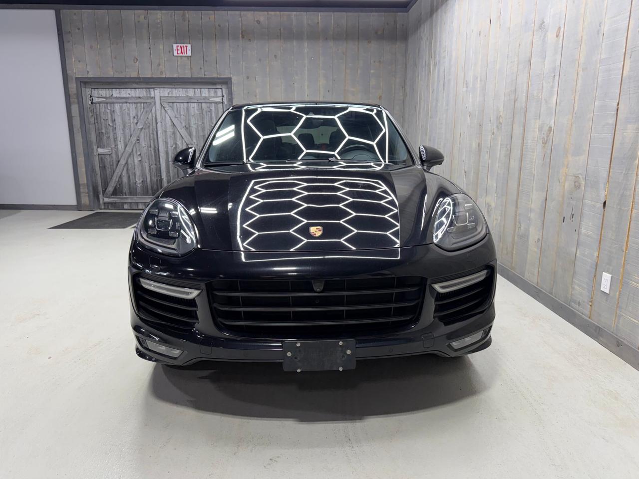 2018 Porsche Cayenne GTS AWD Photo