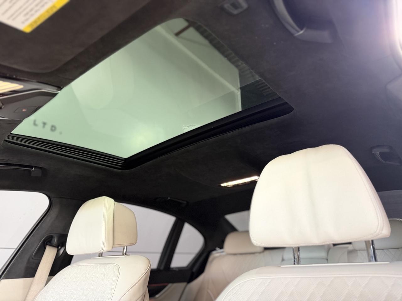 2019 BMW 7-Series 750i xDrive Photo