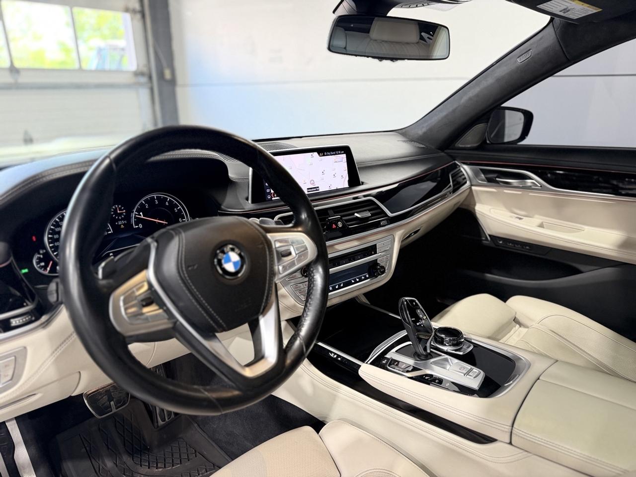 2019 BMW 7-Series 750i xDrive Photo