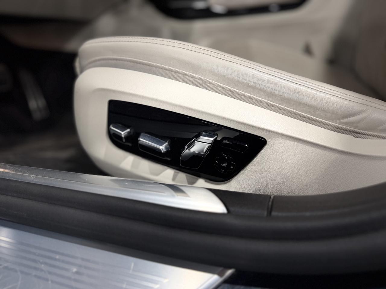2019 BMW 7-Series 750i xDrive Photo