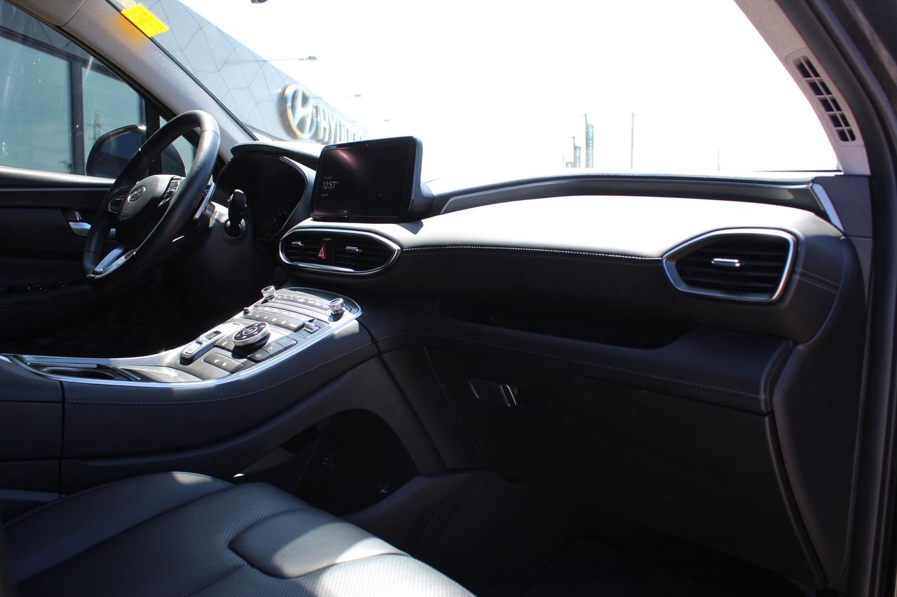 2023 Hyundai Santa Fe Preferred Photo