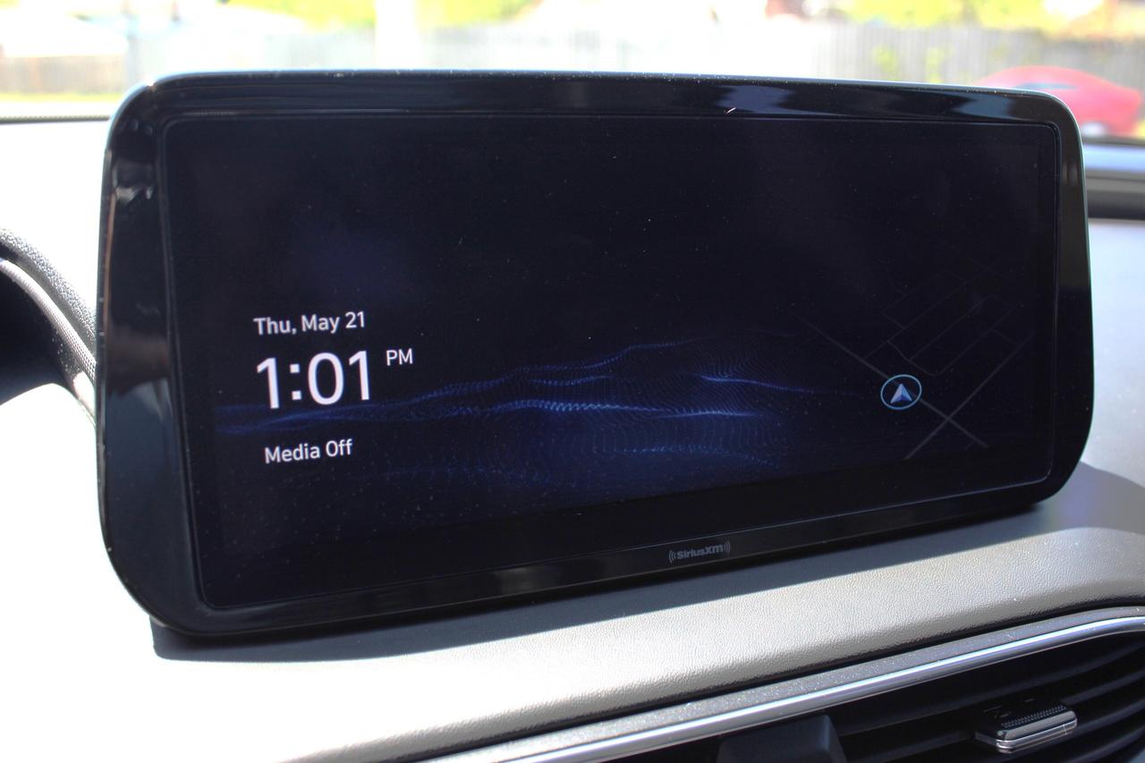 2023 Hyundai Santa Fe Preferred Photo