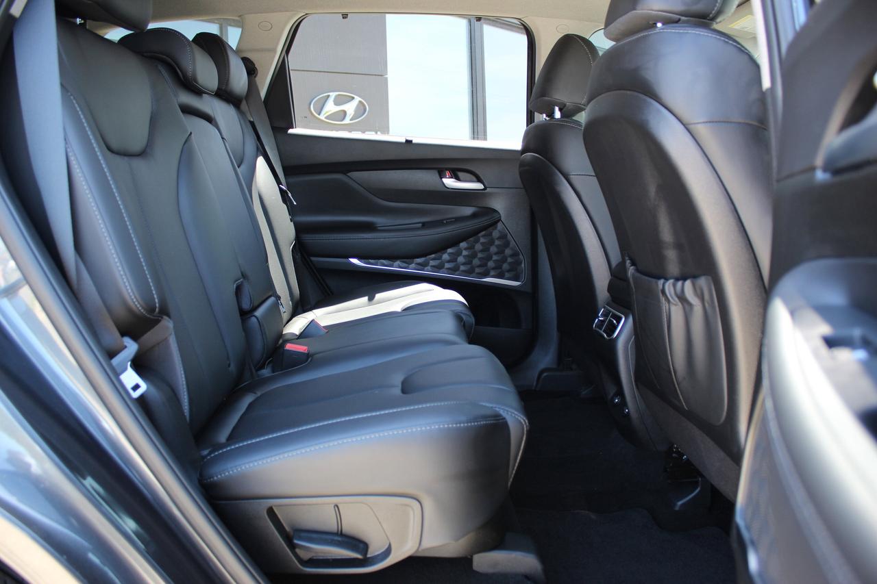 2023 Hyundai Santa Fe Preferred Photo