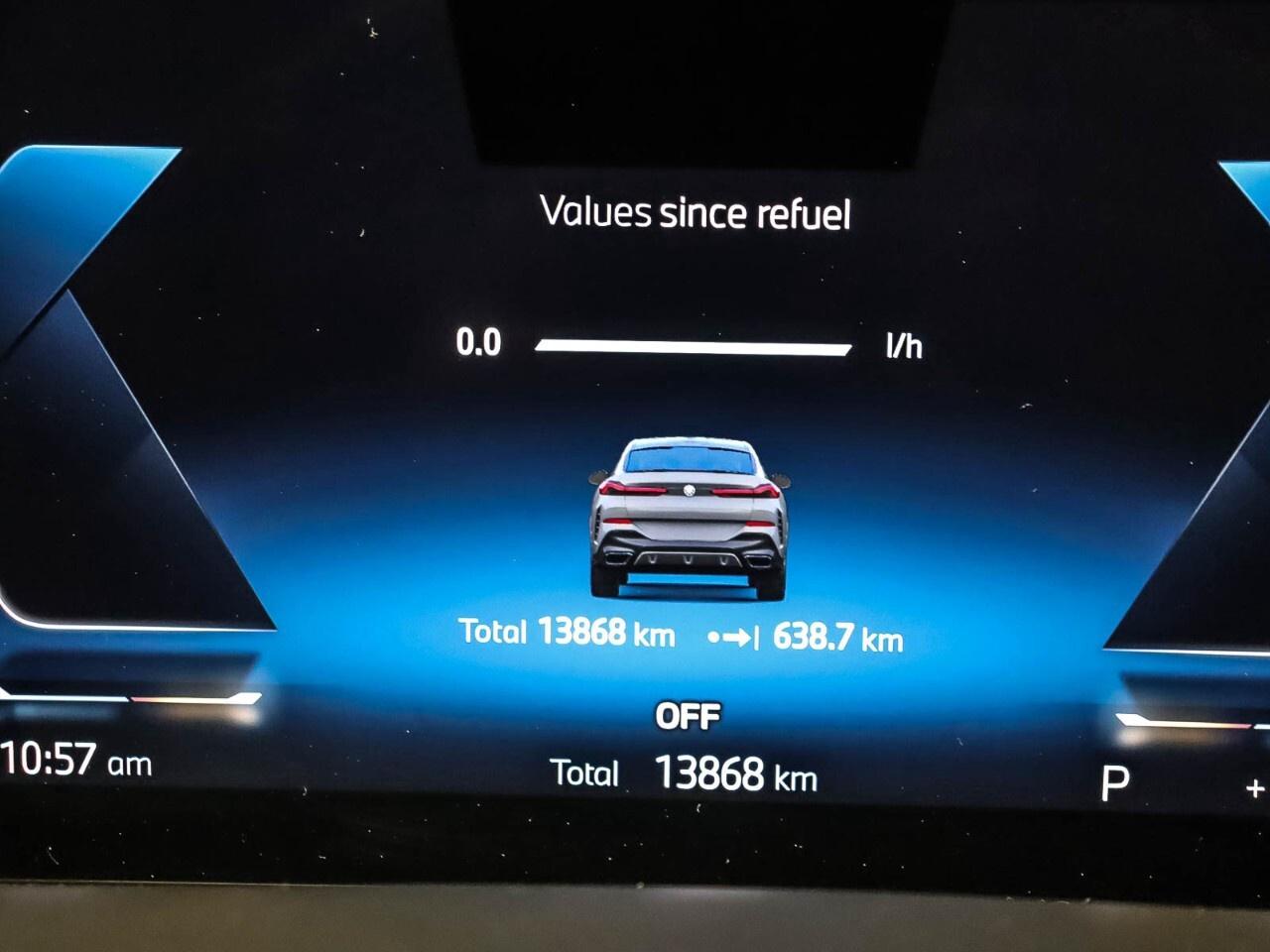 2025 BMW X6 xDrive40i M Sport Navi Pano Parking assistance Photo