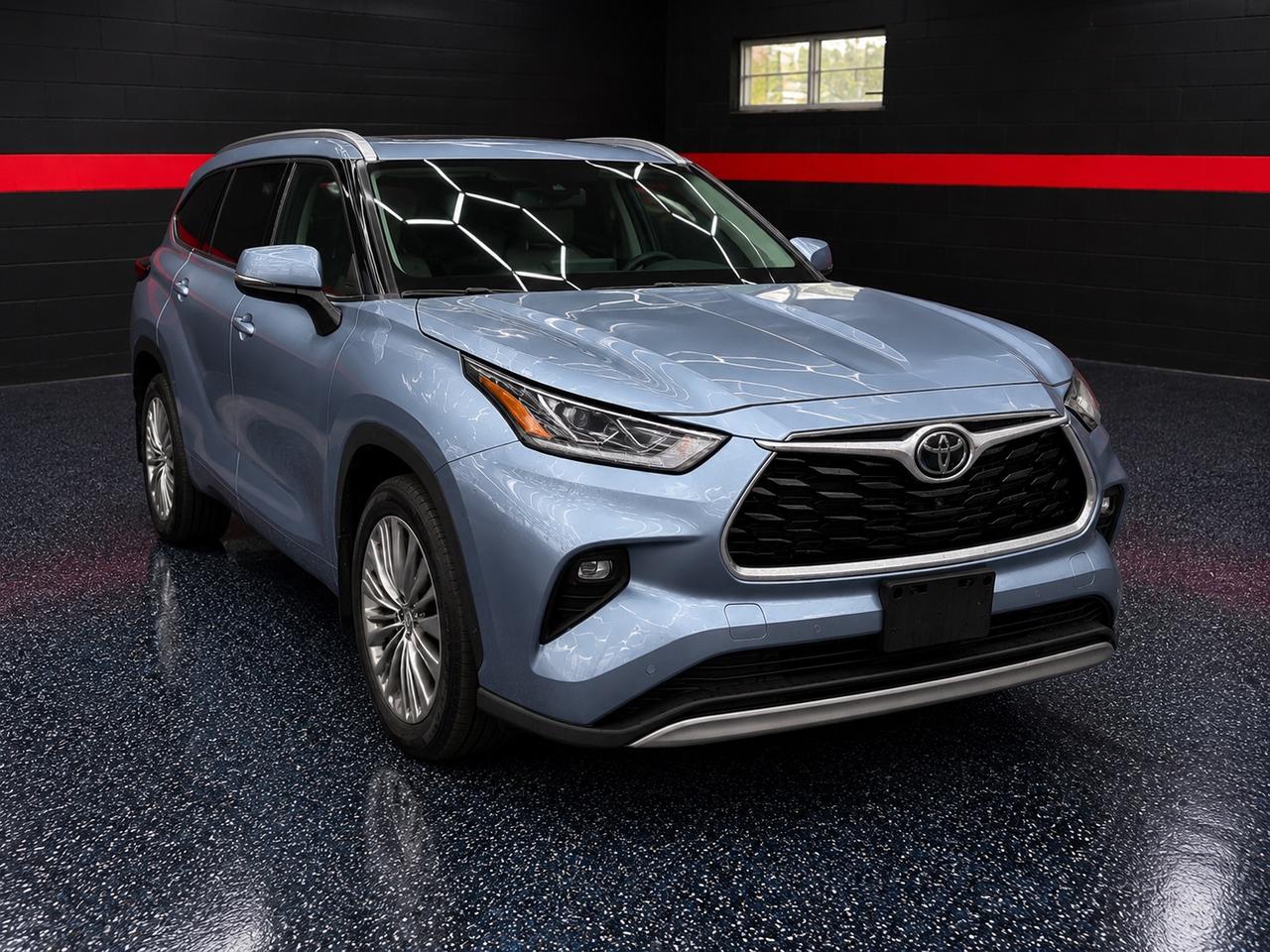 2021 Toyota Highlander Platinum Photo