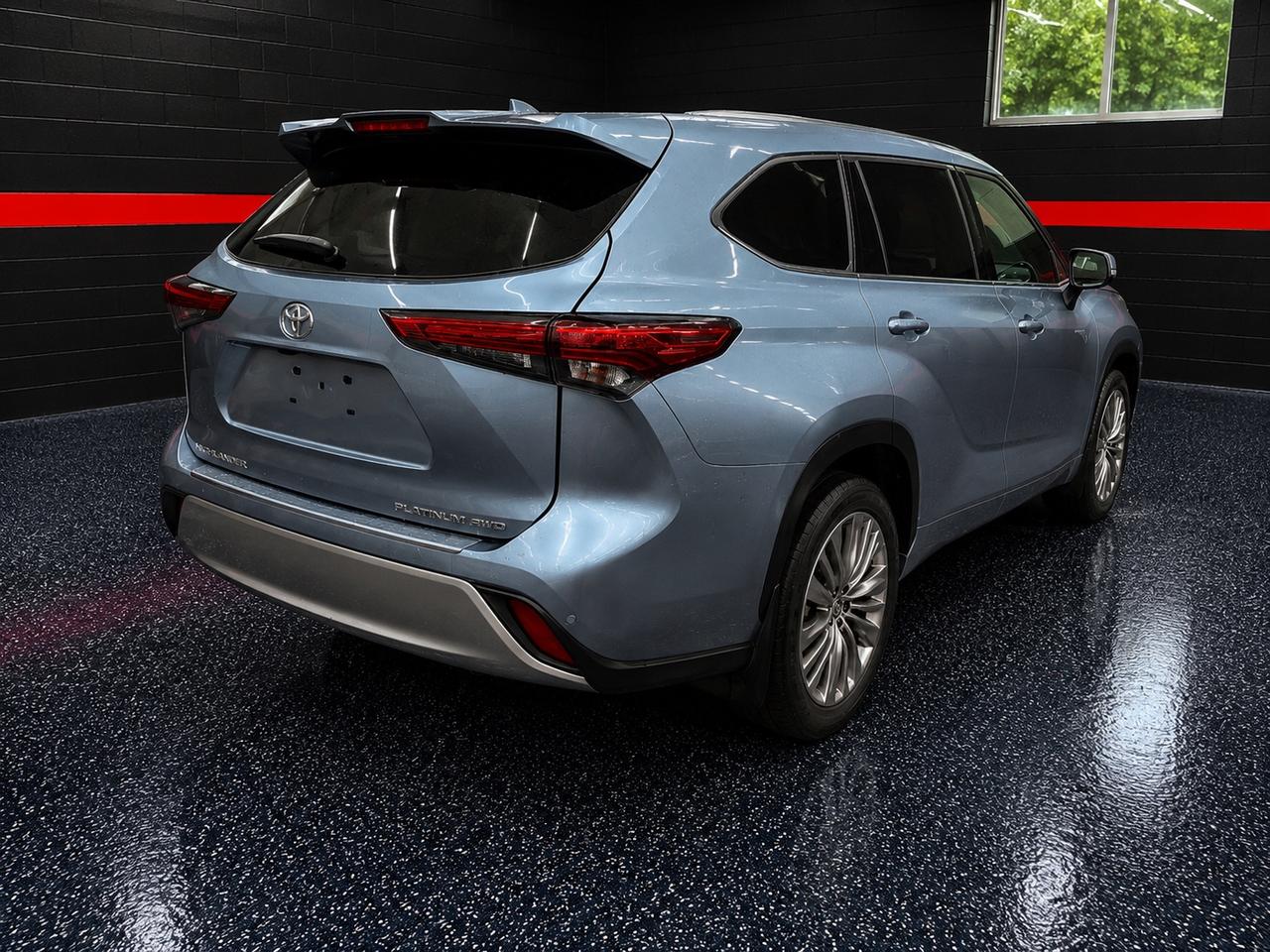 2021 Toyota Highlander Platinum Photo