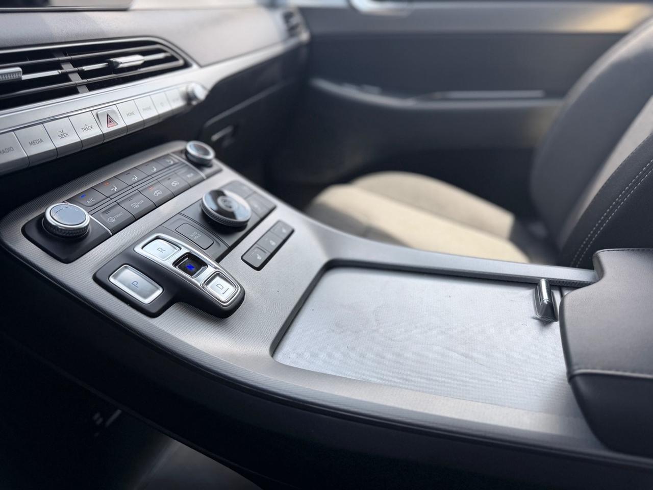 2020 Hyundai PALISADE SEL Photo