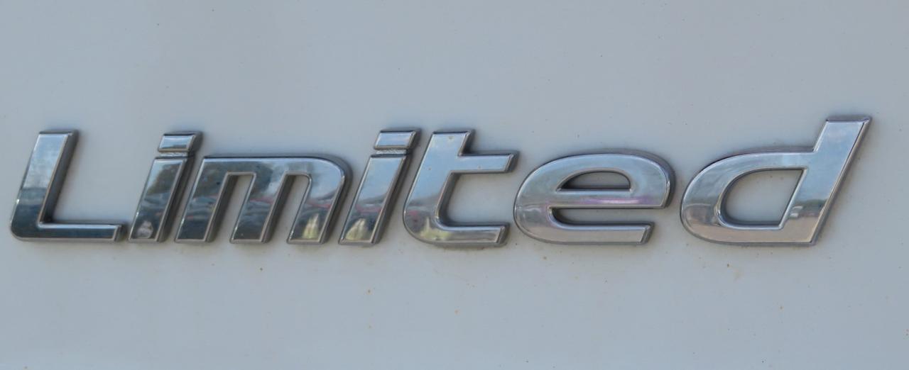 2016 Hyundai Sonata 4dr Sdn 2.4L Auto Limited Photo