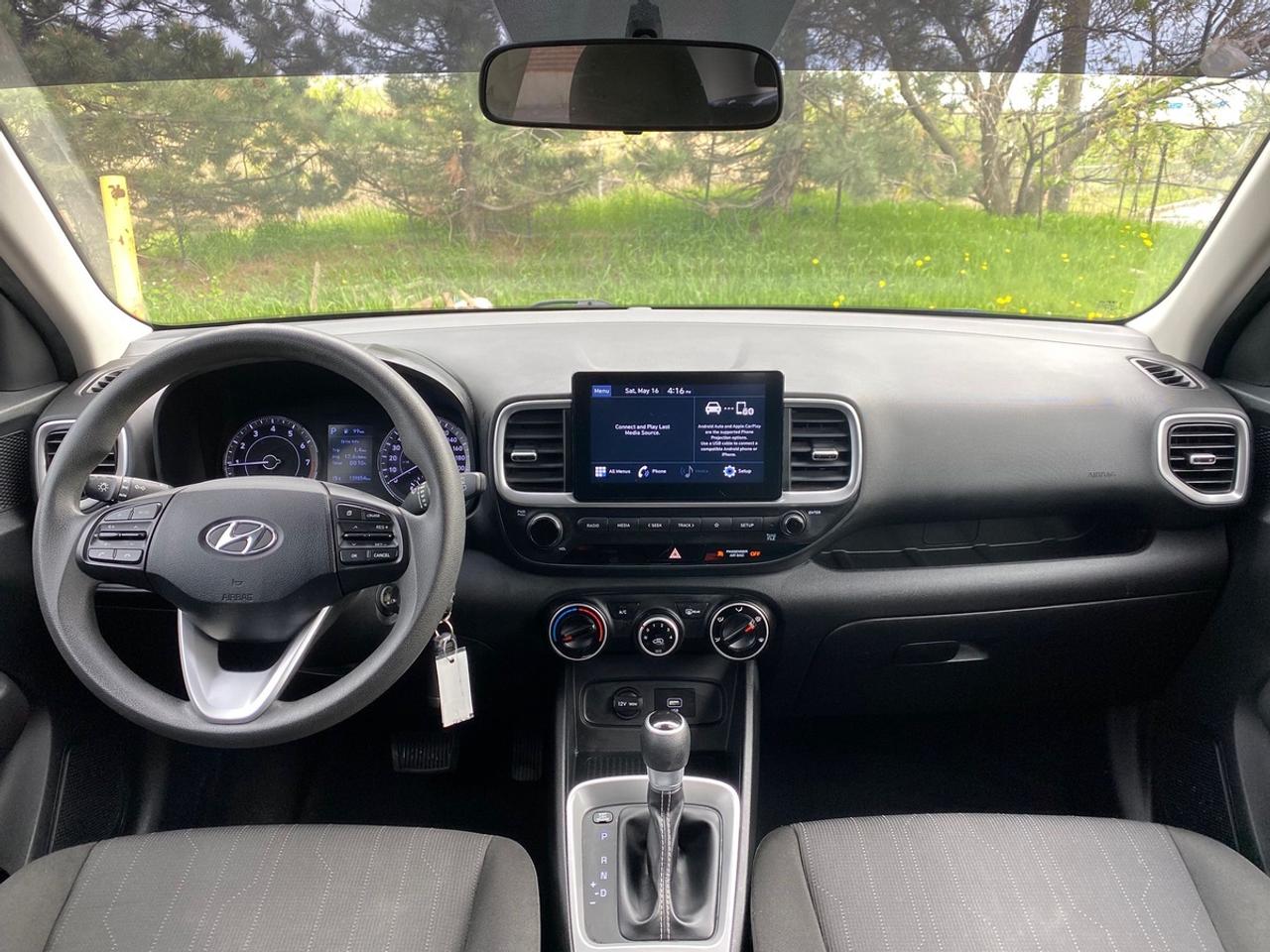2020 Hyundai Venue SE | CLEAN CARFAX. | ONE OWNER Photo